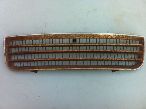 Datsun roadster 1600 front grill