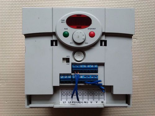 Ls lg inverter sv015ic5-1 220v 1.5kw used