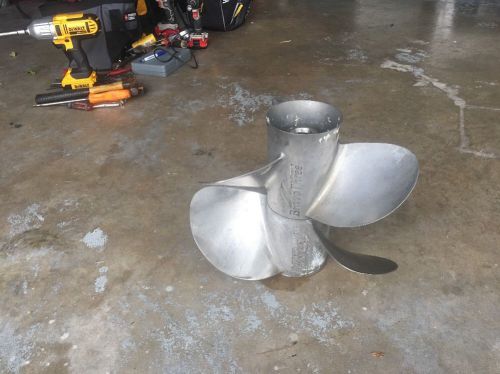 Mercruiser bravo 3 propellers