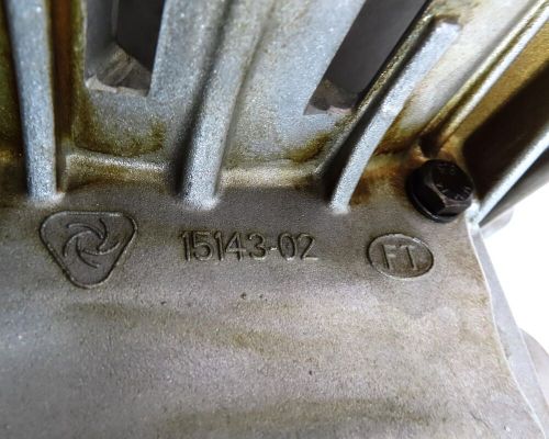 2006 bmw 750i (e65) 4.8l n62tu engine oil pump w/ filter housing &amp; pick up tube