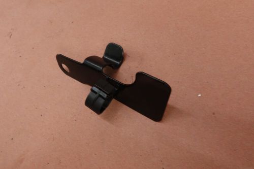 2001-2005 Harley Davidson Softail Deuce FXSTDI Brake Line Bracket, US $16.49, image 2