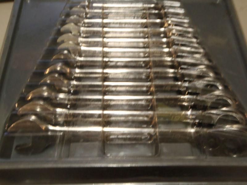 Purchase Blue Point Ratcheting Wrench Set Metric 8mm19mm BOERM712 mm