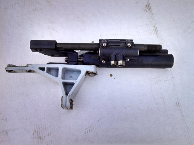 VOLVO PENTA STEERING RAM CYLINDER WITH BRACKET 872101 , US $150.00, image 3