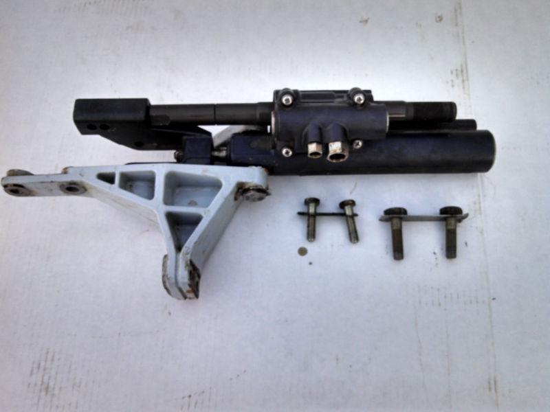 VOLVO PENTA STEERING RAM CYLINDER WITH BRACKET 872101 , US $150.00, image 4
