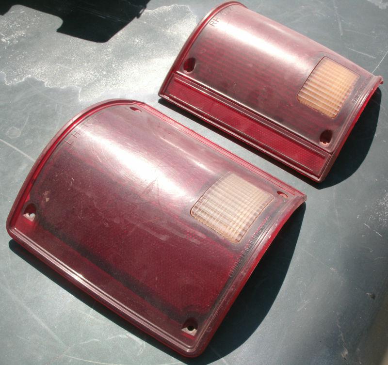 1973 74 75 - 84 85 86 87 Chevy GMC Blazer Truck Jimmy Suburban Tail Lights OEM, US $14.99, image 3