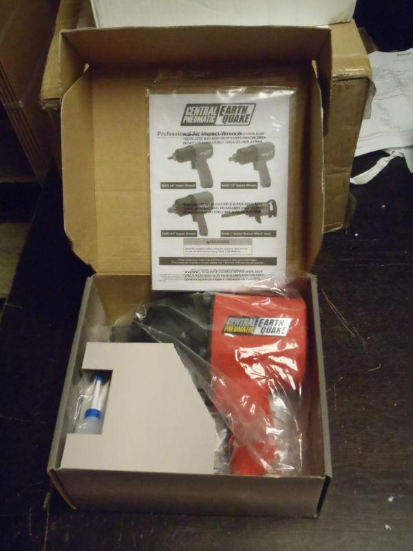 Central pneumatic "earth quake" #68423 3/4" professional air impact wrench 90psi