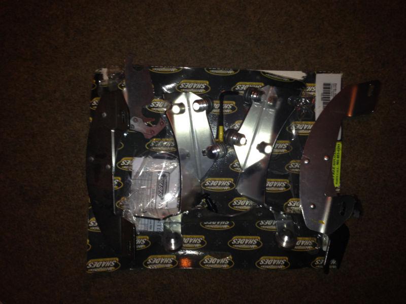 Memphis shades trigger lock mount kit for batwing fairing 
