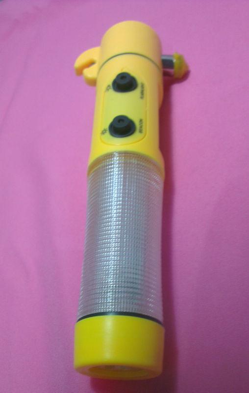 Car safety tool1-4 hammer glass,light,flashlight,cut safety belt,save your life.