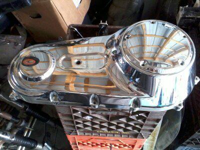 Stock harley chrome outter primary cover part# 60761-06 for 2006 and later dyna