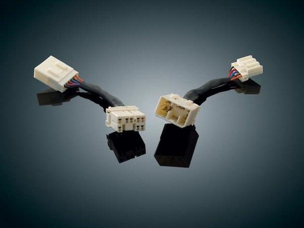 Kuryakyn 6-pin to 8 pin adapter for harley davidson xl883 xl1200 sportster 04-12