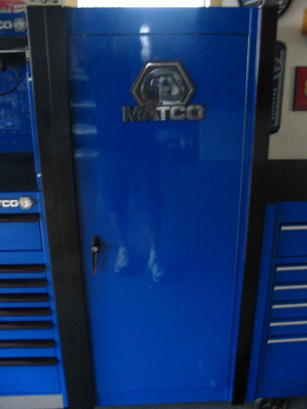  matco extra wide right side wall locker 