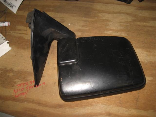 Side view mirror d-50 pickup 1989 89 90 - 96 right 327656