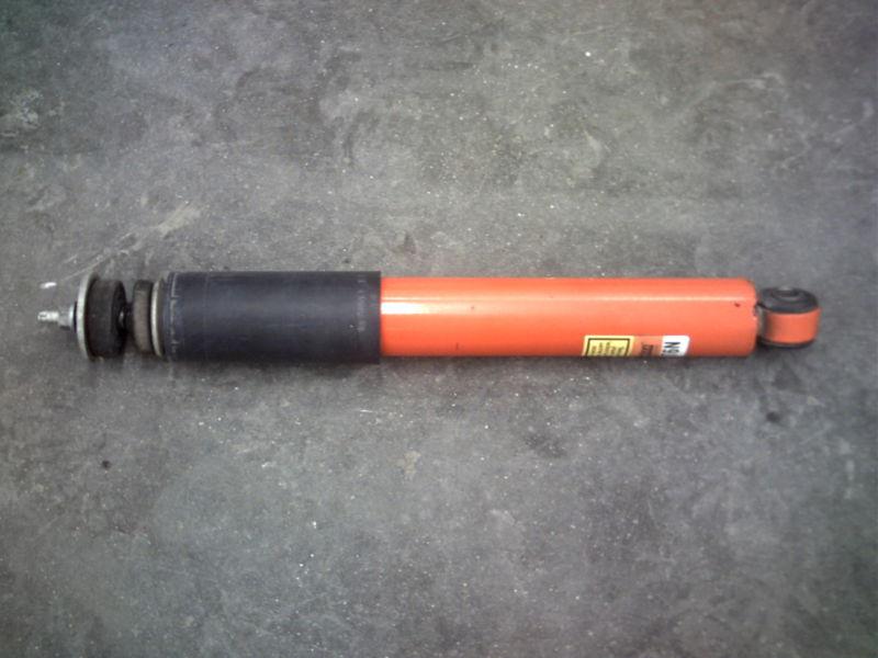 01 suburban 2500 rear strut shock oem (stock# 00496)