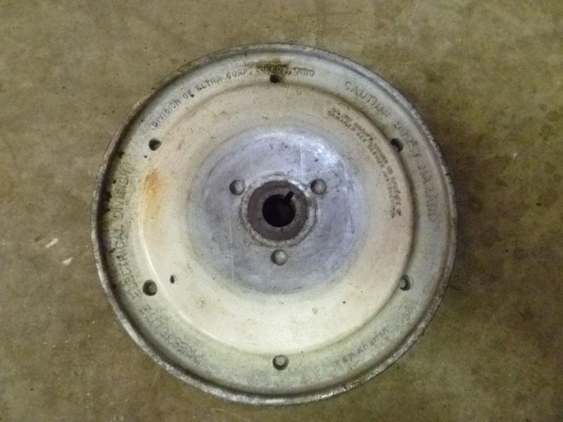  1979 12hp chrysler force outboard motor electric start  flywheel