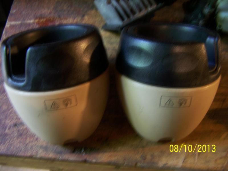 Purchase LAND ROVER CUP HOLDER DISCOVERY SET Bahama Beige in Rockwell