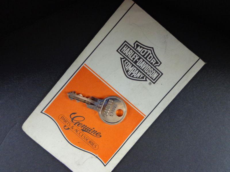 Harley davidson lock key 71583-85a 0052