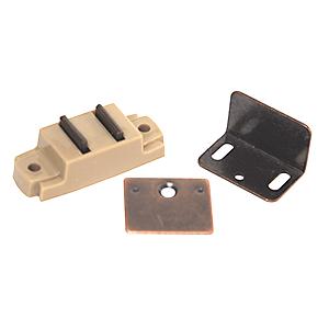 Rv designer collection magnetic catch with plates h210