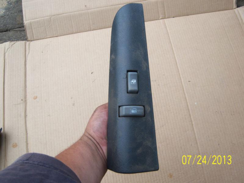 1995 chevy blazer passenger side  window switch