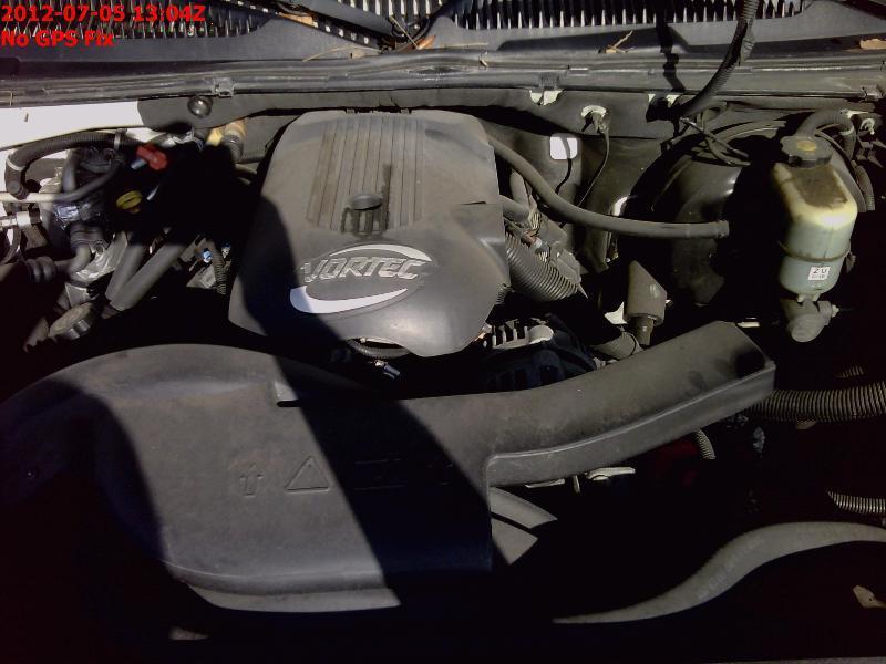 Buy 02 CADILLAC ESCALADE Transmission A.T.; 5.3L (4x2) A20939 in