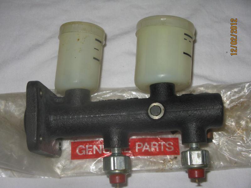 Toyota  old  brake master cylinder new oem rx10- rx12- mx10-m x12- 10h- 20h