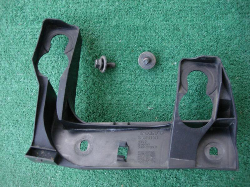 Buy 98 99 00 Volvo V70R V70 S70 Air Cleaner Intake Box Mounting Bracket
