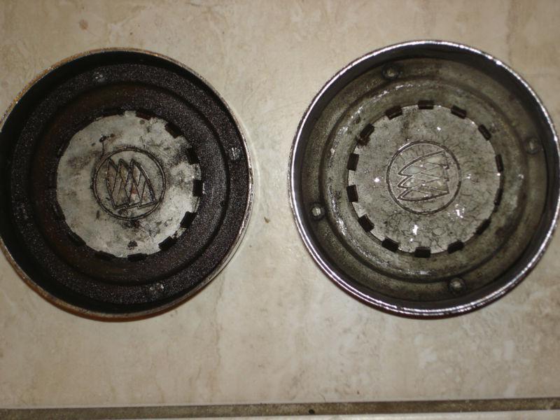Buy BUICK RALLY WHEELS CENTER CAPS in North Hills, California, US, for