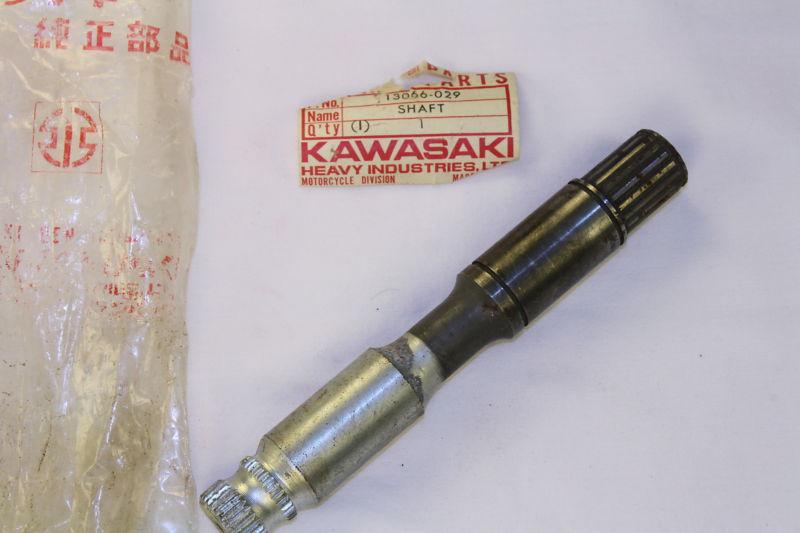 Kawasaki z1 kz900 kz1000 kickstarter shaft - nos - no reserve