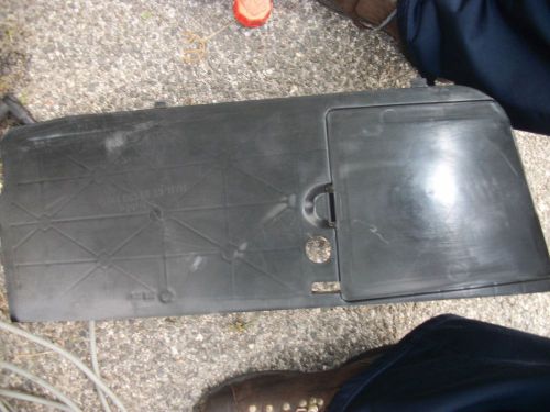 1992-99 mercedes benz s400/s420/s350/s500 rear trunk,storage unit..no reserve