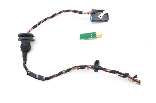 Bluetooth antenna / connector - audi a3 a4 allroad a5 a6 a8 vw eos jetta passat