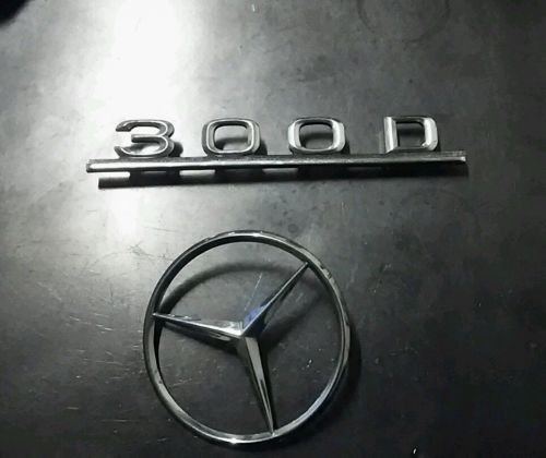 Mercedes 300d decals/emblems 78'-85'