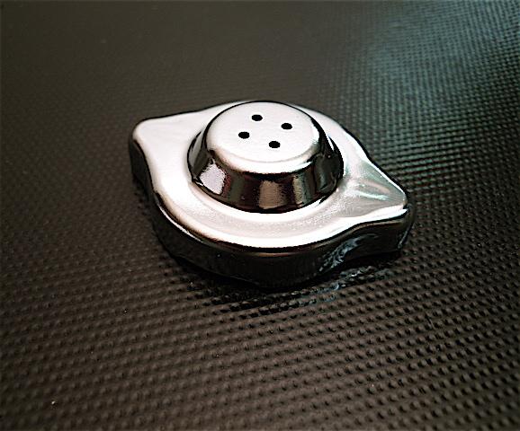 Alfa romeo giulia bertone spider chrome coolant res cap