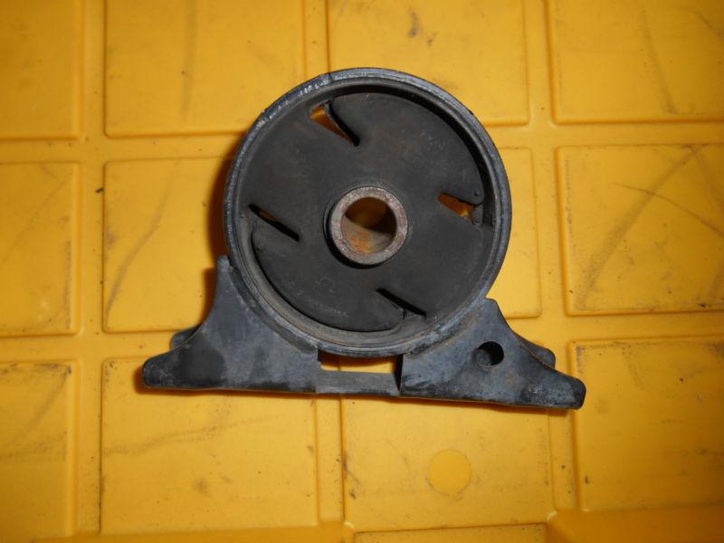 Buy MR589154 0407 MITSUBISHI GALANT 4CYL FRONT ENGINE MOTOR MOUNT D