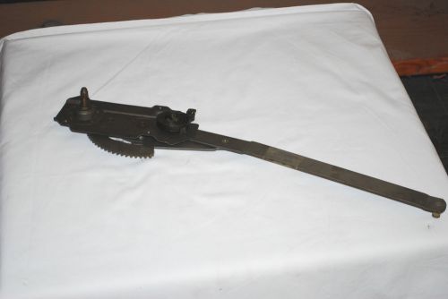 New mercedes left front window regulator 250s 280s 250se 280se 280sel