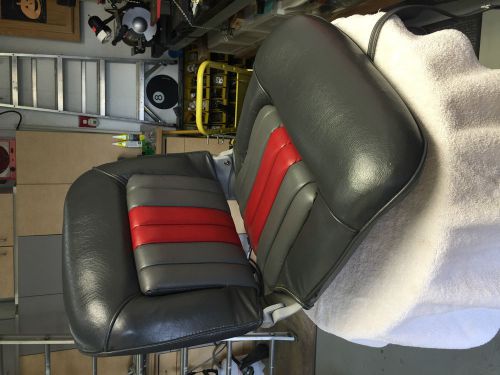 Original fishing seat 1997 ranger boats 482v..#1..excellent cond...no reserve!!