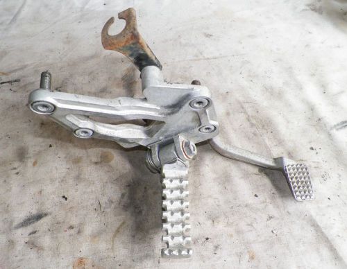 Kawasaki zx600 zx600c zx 600 right front peg and brake pedal &amp; mounting bracket