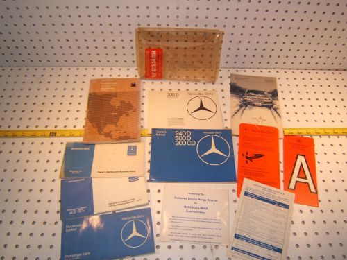 Mercedes w123 79 240d/300d/cd diesel owners&#039;s oe 1 set of 12 manuals mbz 1 pouch