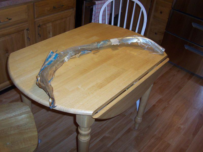 1970-71 oldsmobile cutlass supreme nos left rear wheel opening molding new gm