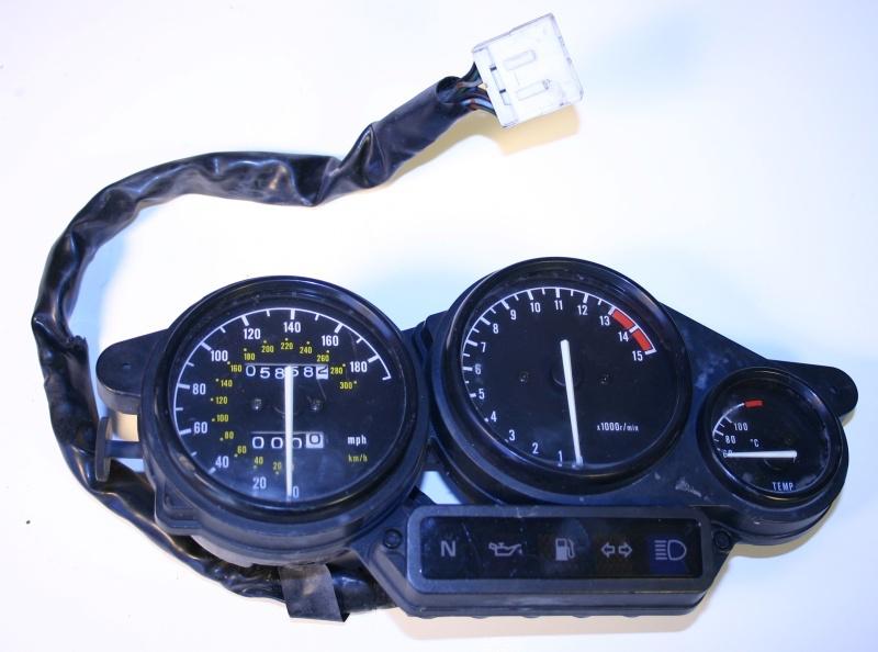 Yamaha yzf600 yzf750 '94-'96 gauge set ~ speedo tach pilot meter indicator 