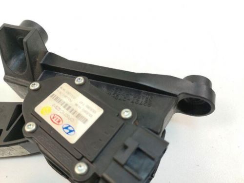 Hyundai i40 VF Throttle Pedal 327272T900 1.70 Diesel 85kw 2013 26511114-, US $, image 3