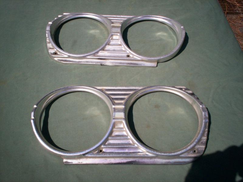 Buy 65 chevy chevelle, elcamino headlight bezels. needs paint in Homer