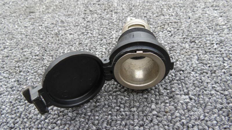 02-06 acura rsx type s / base center console rear accessory power socket      05