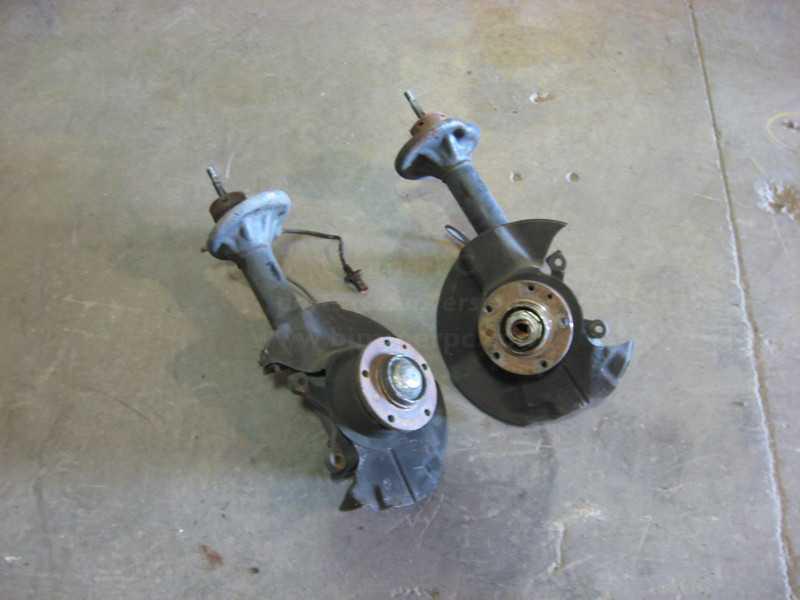 Bmw e34 m5 front strut housings housing 535i 525i 540i 530i e32 750il 740il 735