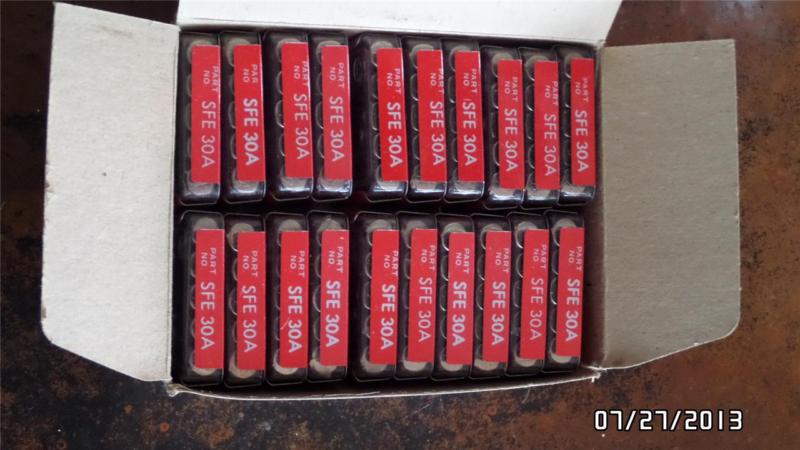 Lot of 100 sfe 30a amp fuses glass fuses in tin sure-fuse auto