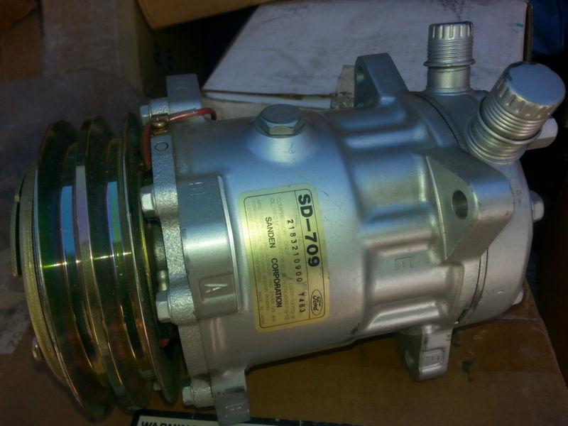 Buy NEW OEM AC Compressor W/Clutch Ford Truck F150 250 350 Ranger E9TZ19703B in Spokane