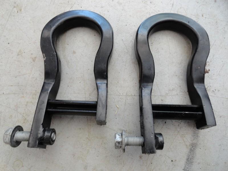 Buy 20072013 Chevrolet Silverado & GMC Sierra 1500 GM Black Tow Hooks
