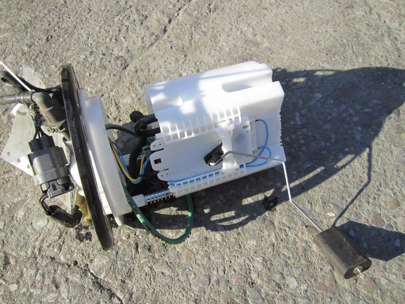 11 12 13 chrysler 200 fuel pump pump assembly 3.6l 561424