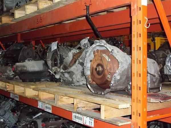 09 10 11 hhr manual transmission 15k oem