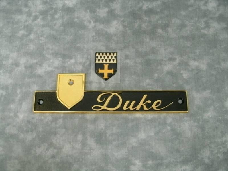 Beechcraft - beech - duke - anniversary emblem and crest