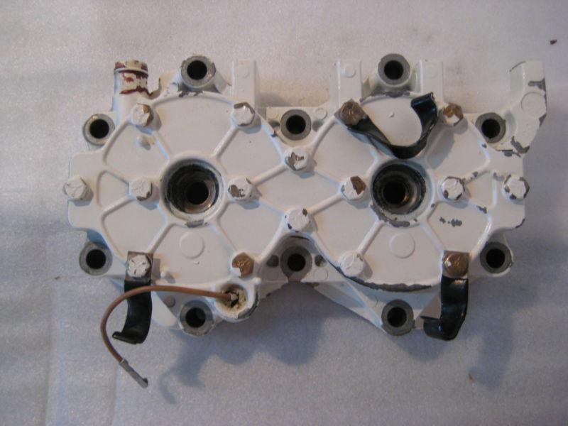 326505 318333 stbd cylinder head & cover 85 johnson 90hp v4 outboard j90tlocs