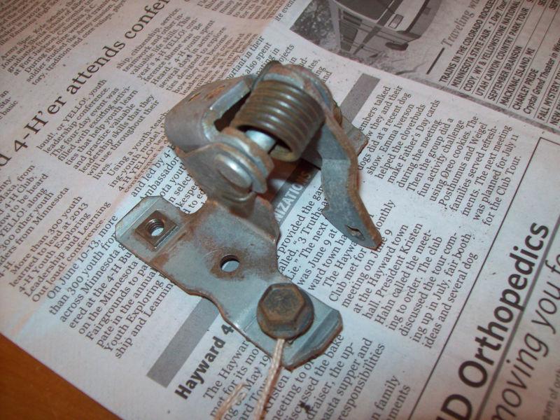 68 buick electra lesabre wildcat left front inner door handle relay control